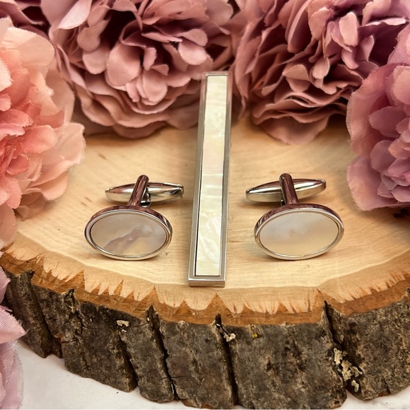 Elegant Mother of Pearl 3 Pcs Set Cufflinks & Tie Clip - Picture 3 of 17